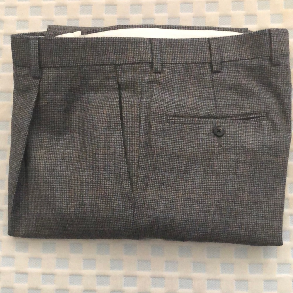 Hart Schaffner Marc gray dress pants